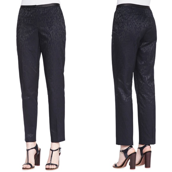 Elie Tahari Animal Print Jacquard Navy & Black Set - Picture 2 of 8